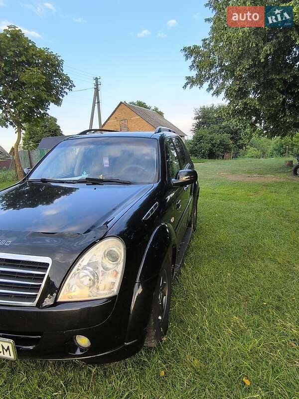 Позашляховик / Кросовер SsangYong Rexton 2007 в Львові