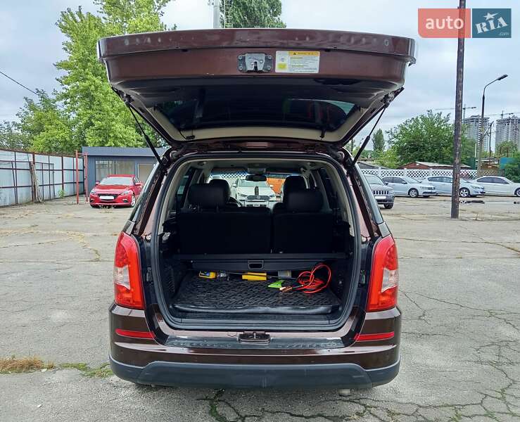Позашляховик / Кросовер SsangYong Rexton 2013 в Києві
