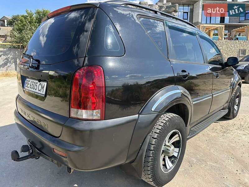 Позашляховик / Кросовер SsangYong Rexton 2006 в Миколаєві