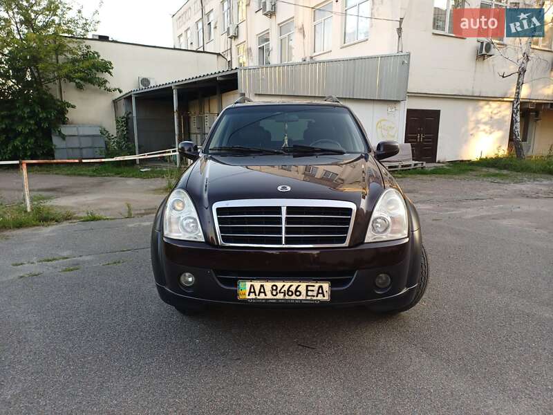 Внедорожник / Кроссовер SsangYong Rexton 2007 в Киеве