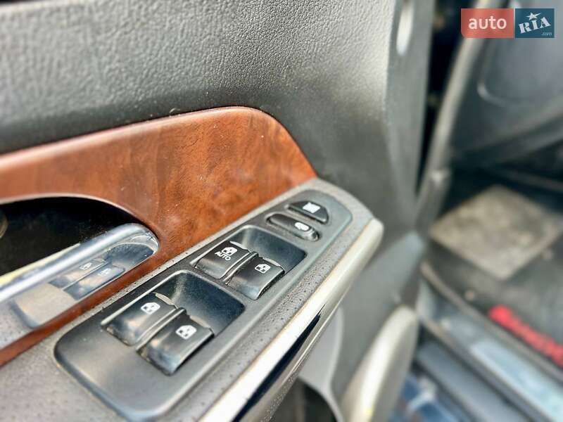 Позашляховик / Кросовер SsangYong Rexton 2008 в Києві