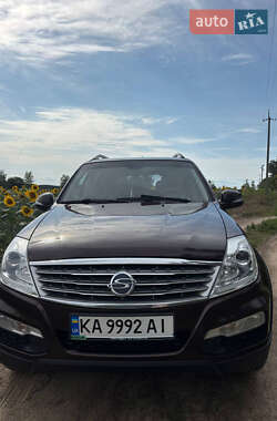 Позашляховик / Кросовер SsangYong Rexton 2013 в 