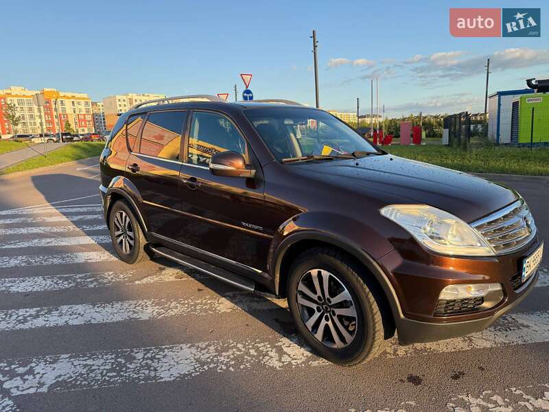 Позашляховик / Кросовер SsangYong Rexton 2013 в Рівному