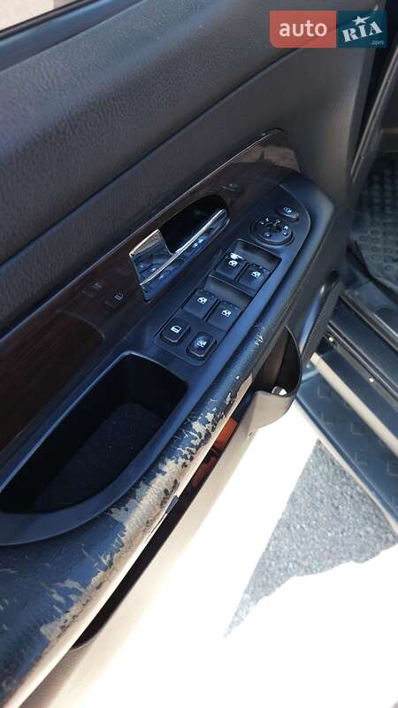 Внедорожник / Кроссовер SsangYong Rexton 2008 в Киеве фото 18 Внедорожник / Кроссовер SsangYong Rexton 2008 в Киеве