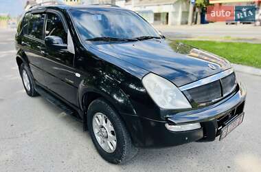 Внедорожник / Кроссовер SsangYong Rexton 2004 в 