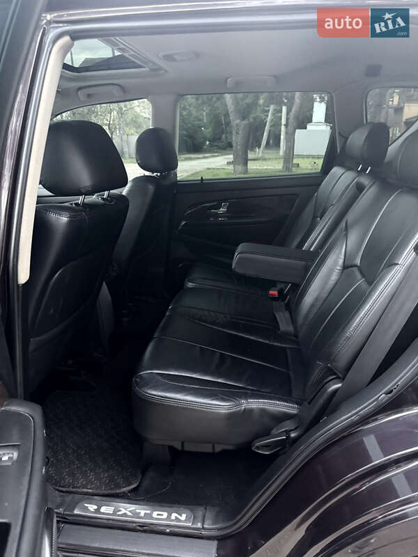 Внедорожник / Кроссовер SsangYong Rexton 2008 в Броварах фото 12 Внедорожник / Кроссовер SsangYong Rexton 2008 в Броварах