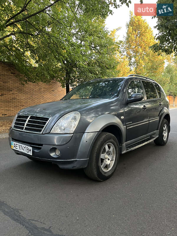 Внедорожник / Кроссовер SsangYong Rexton 2007 в Днепре фото 5 Внедорожник / Кроссовер SsangYong Rexton 2007 в Днепре
