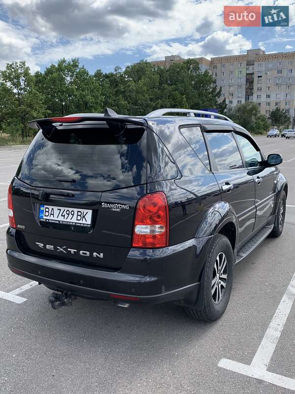 Внедорожник / Кроссовер SsangYong Rexton 2011 в Кропивницком