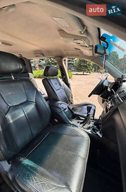 Позашляховик / Кросовер SsangYong Rexton 2006 в 