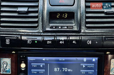 Внедорожник / Кроссовер SsangYong Rexton 2004 в 