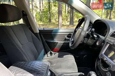 Внедорожник / Кроссовер SsangYong Rexton 2010 в 