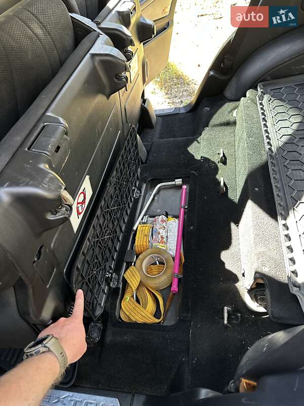 Внедорожник / Кроссовер SsangYong Rexton 2010 в Киеве