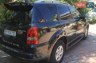 Внедорожник / Кроссовер SsangYong Rexton 2010 в 