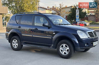 Позашляховик / Кросовер SsangYong Rexton 2007 в 