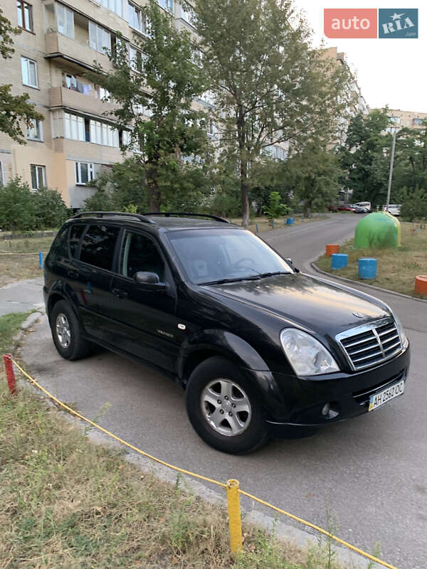 Позашляховик / Кросовер SsangYong Rexton 2008 в Києві