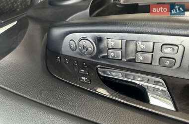 Внедорожник / Кроссовер SsangYong Rexton 2012 в 