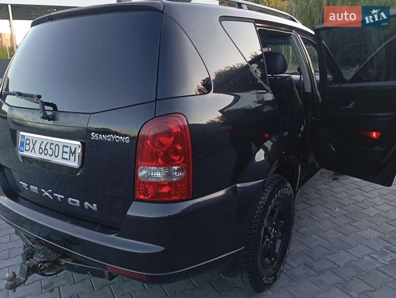 Позашляховик / Кросовер SsangYong Rexton 2008 в Кам'янець-Подільському