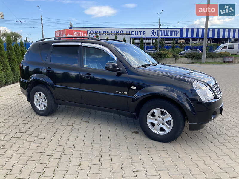 Позашляховик / Кросовер SsangYong Rexton 2008 в Чернівцях