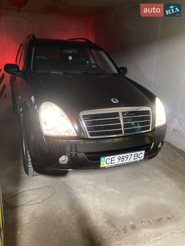 Позашляховик / Кросовер SsangYong Rexton 2008 в Чернівцях