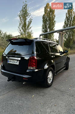 Внедорожник / Кроссовер SsangYong Rexton 2005 в 