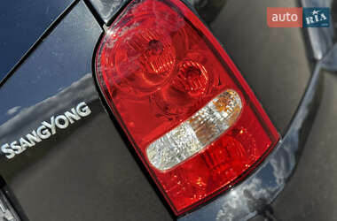 Внедорожник / Кроссовер SsangYong Rexton 2009 в 