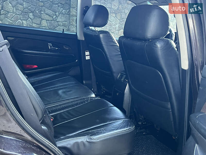 Внедорожник / Кроссовер SsangYong Rexton 2008 в Киеве