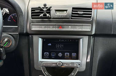 Позашляховик / Кросовер SsangYong Rexton 2017 в 
