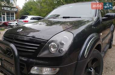 Внедорожник / Кроссовер SsangYong Rexton 2004 в 