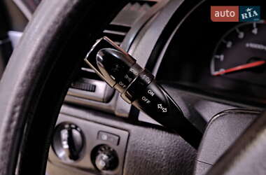 Внедорожник / Кроссовер SsangYong Rexton 2011 в 