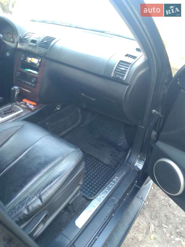 Внедорожник / Кроссовер SsangYong Rexton 2006 в Днепре