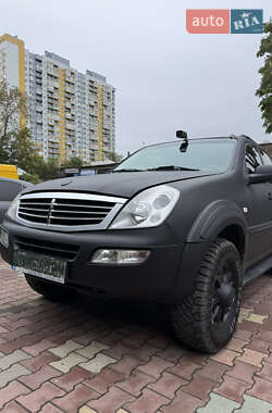 Внедорожник / Кроссовер SsangYong Rexton 2005 в Одессе