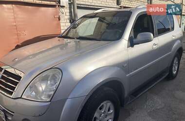 Позашляховик / Кросовер SsangYong Rexton 2009 в 