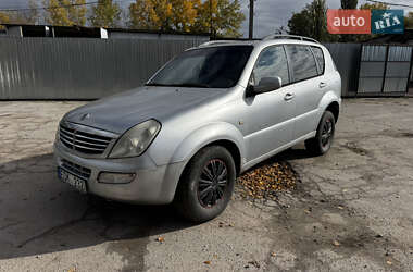 Позашляховик / Кросовер SsangYong Rexton 2005 в 