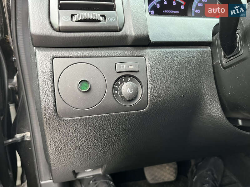 Внедорожник / Кроссовер SsangYong Rexton 2011 в Чернигове фото 28 Внедорожник / Кроссовер SsangYong Rexton 2011 в Чернигове