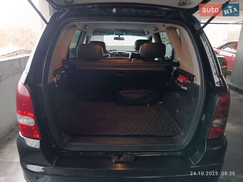 Позашляховик / Кросовер SsangYong Rexton 2009 в Києві