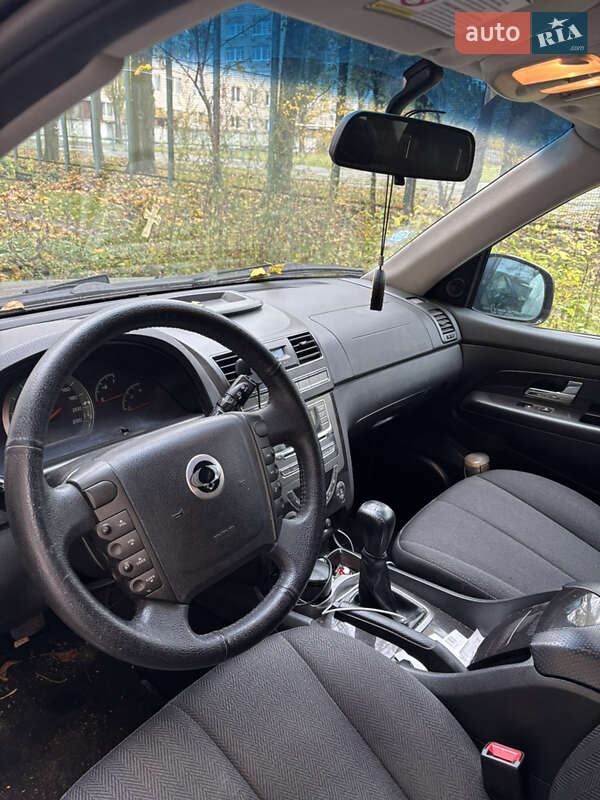 Позашляховик / Кросовер SsangYong Rexton 2013 в Києві