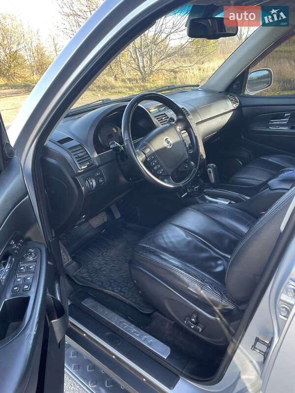 Позашляховик / Кросовер SsangYong Rexton 2010 в Жашківу