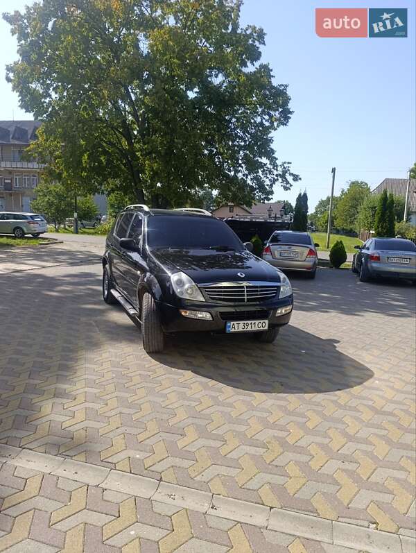 Позашляховик / Кросовер SsangYong Rexton 2005 в Івано-Франківську