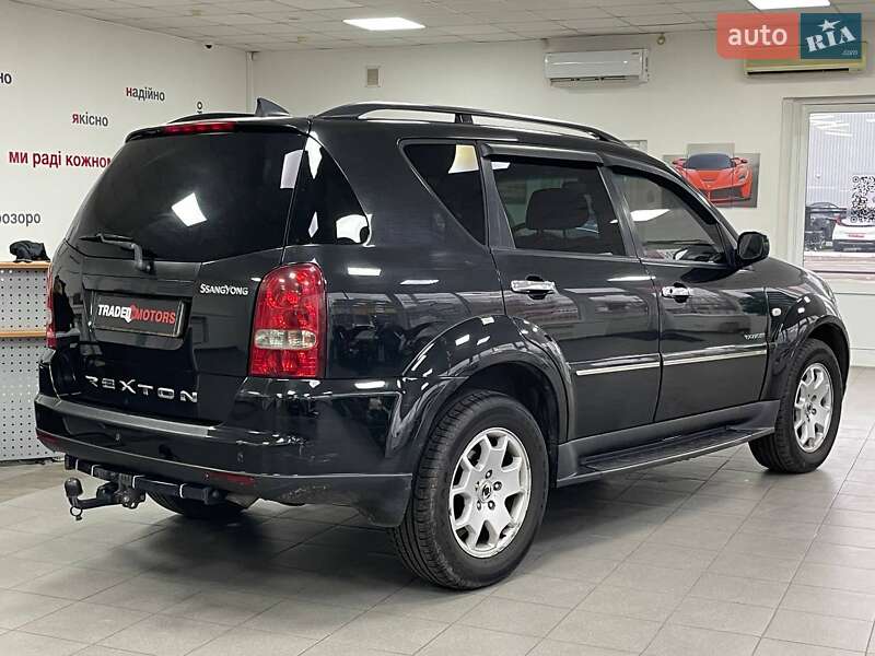 Позашляховик / Кросовер SsangYong Rexton 2008 в Києві
