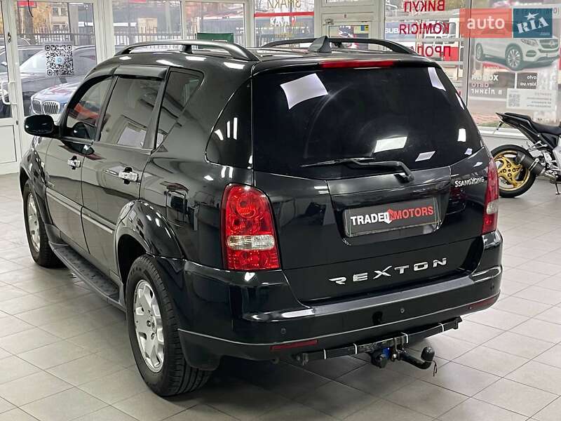 Позашляховик / Кросовер SsangYong Rexton 2008 в Києві