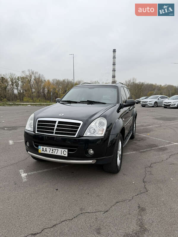 Внедорожник / Кроссовер SsangYong Rexton 2011 в Киеве фото 3 Внедорожник / Кроссовер SsangYong Rexton 2011 в Киеве