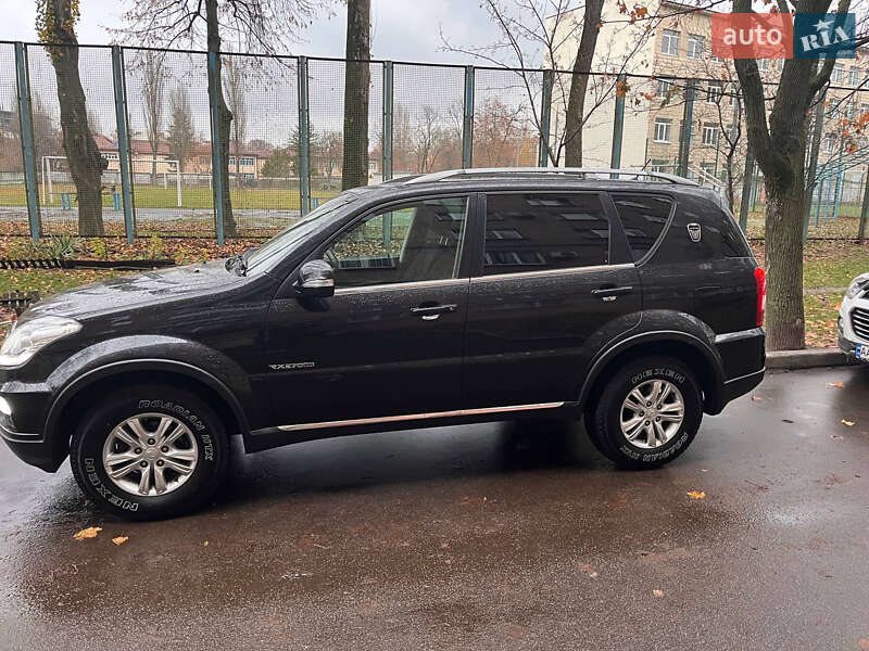 Позашляховик / Кросовер SsangYong Rexton 2013 в Києві