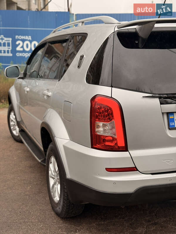 Внедорожник / Кроссовер SsangYong Rexton 2013 в Киеве