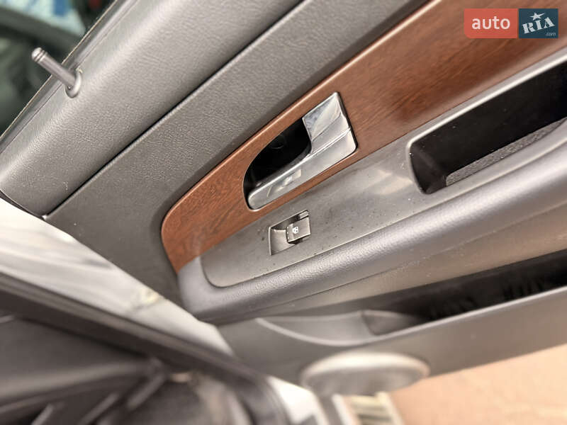 Внедорожник / Кроссовер SsangYong Rexton 2013 в Киеве