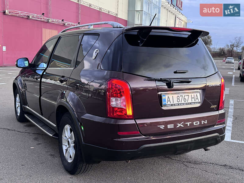 Позашляховик / Кросовер SsangYong Rexton 2013 в Києві