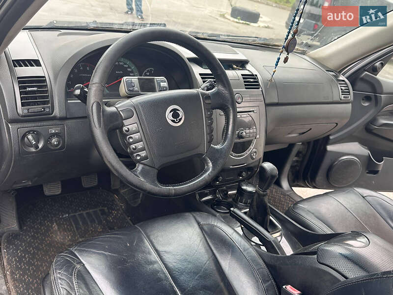 Позашляховик / Кросовер SsangYong Rexton 2008 в Києві фото 9 Позашляховик / Кросовер SsangYong Rexton 2008 в Києві