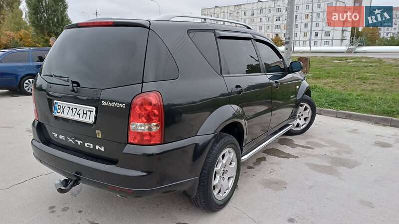 Внедорожник / Кроссовер SsangYong Rexton 2007 в Нетешине