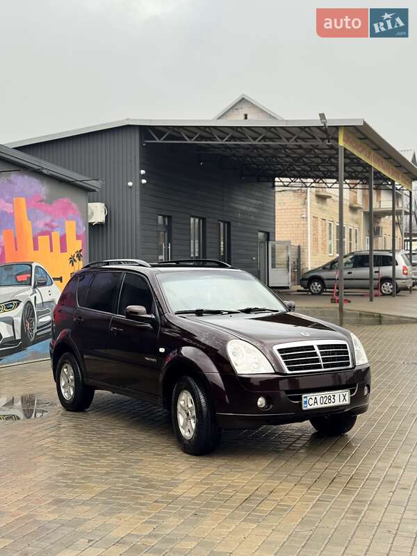 Позашляховик / Кросовер SsangYong Rexton 2008 в Звенигородці