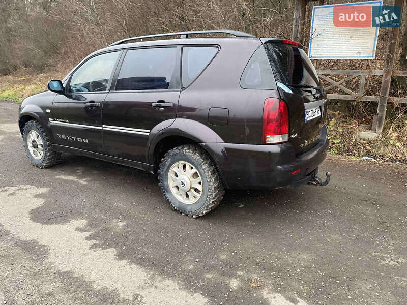 Внедорожник / Кроссовер SsangYong Rexton 2005 в Стрые фото 4 Внедорожник / Кроссовер SsangYong Rexton 2005 в Стрые