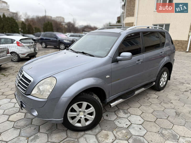 Внедорожник / Кроссовер SsangYong Rexton 2011 в Одессе
